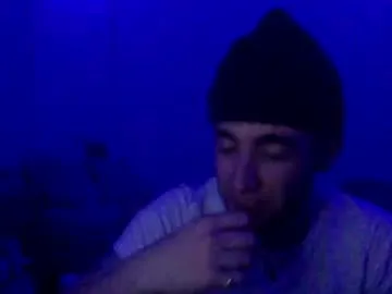 Taanni – webcam model profile photo Image 8