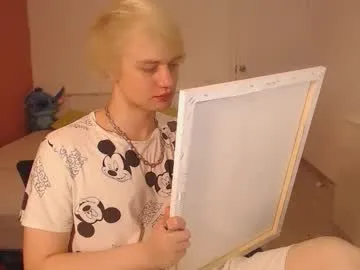 molochnaya000 – webcam model profile photo Image 12