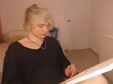 molochnaya000 – webcam model profile photo Image 5