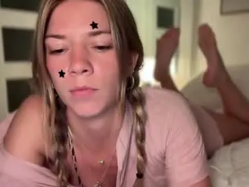 StarKristy – webcam model profile photo Image 15