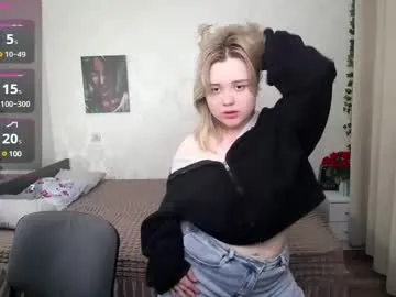 mellsawertyq – webcam model profile photo Image 12