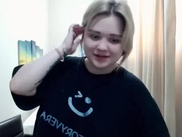 mellsawertyq – webcam model profile photo Image 6