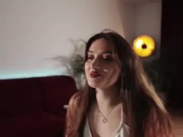 IORio2 – webcam model profile photo Image 19