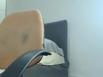 Flexiblecouple – webcam model profile photo Image 15