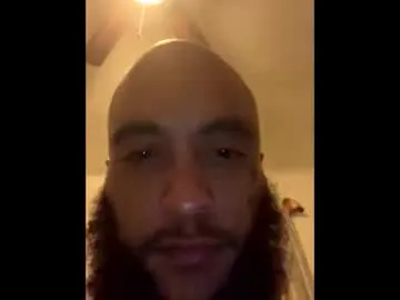 SunnyShiney – webcam model profile photo Image 8