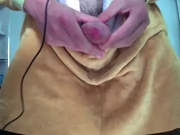 YU-KI00 – webcam model profile photo Image 11