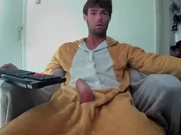 YU-KI00 – webcam model profile photo Image 16