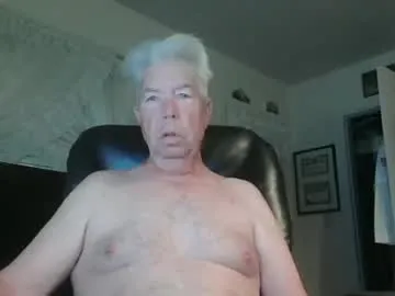 milly_shy – webcam model profile photo Image 2