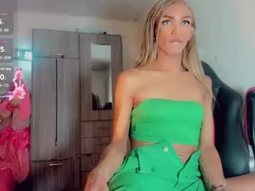 Juicy-Vikki – webcam model profile photo Image 13