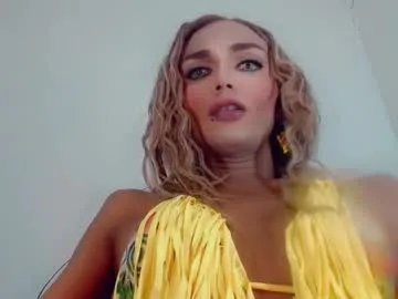 Juicy-Vikki – webcam model profile photo Image 3