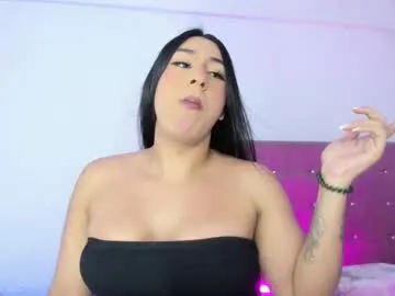 EvieEvans – webcam model profile photo Image 2