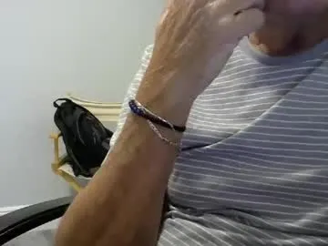 Prueberry – webcam model profile photo Image 13