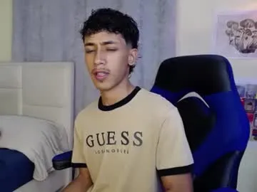 ava_delightt – webcam model profile photo Image 14