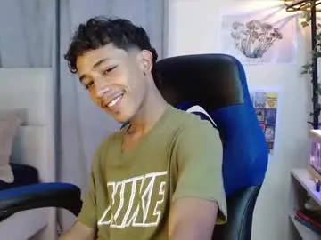 ava_delightt – webcam model profile photo Image 8