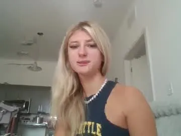 Taanni – webcam model profile photo Image 14