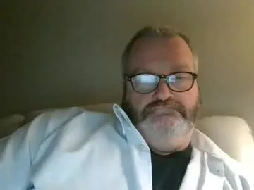 passporttraveler1 – webcam model profile photo