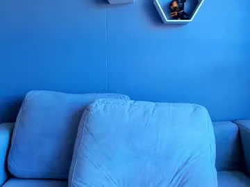 bambi_lu – webcam model profile photo Image 15