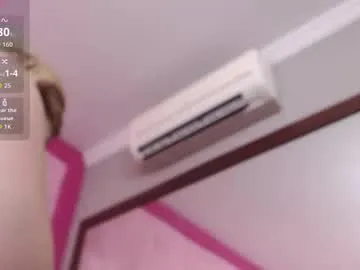 ysabell_viveris – webcam model profile photo Image 14