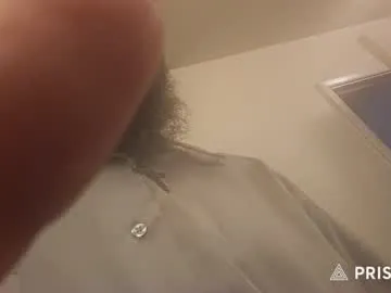 TwixSticks69 – webcam model profile photo Image 14