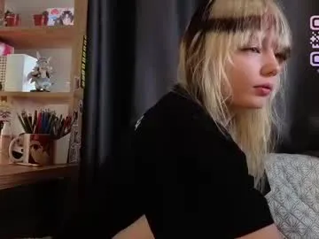 Cutenikkibaby – webcam model profile photo Image 10