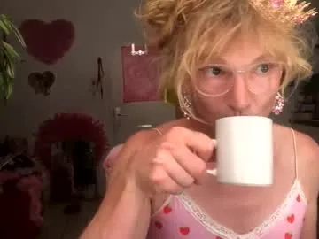 alana15 – webcam model profile photo Image 13