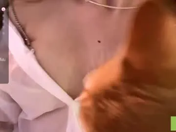 xunybany – webcam model profile photo Image 6