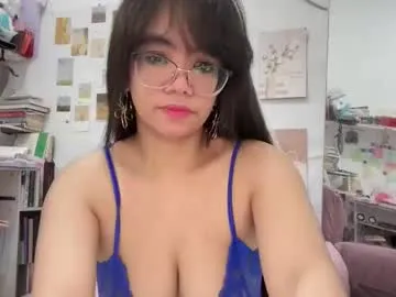 sophieerain – webcam model profile photo Image 10