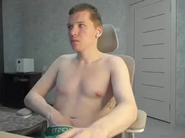 AAASuck – webcam model profile photo Image 2