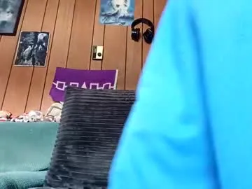 octavarium211 – webcam model profile photo Image 2