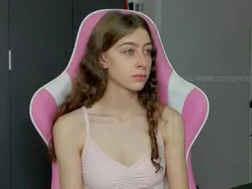 fantastic_asians2 – webcam model profile photo Image 18