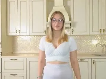 sussi_sotto – webcam model profile photo Image 10