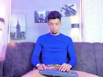 mayumichan13 – webcam model profile photo Image 12