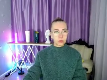 EvieEvans – webcam model profile photo Image 15