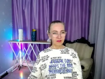 EvieEvans – webcam model profile photo Image 7