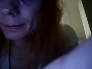 queenbitchholly – webcam model profile photo