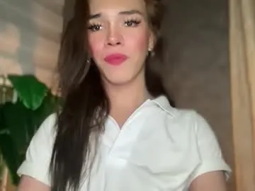 uwuxo – webcam model profile photo Image 15