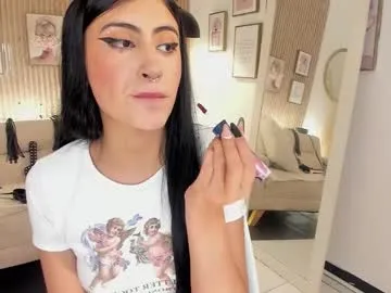 anaa_moon – webcam model profile photo Image 4