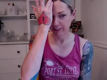 kim_oberlin – webcam model profile photo Image 3