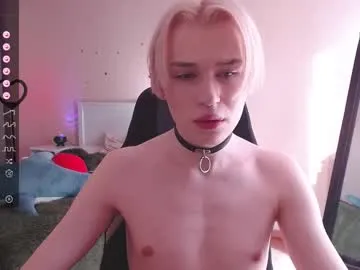 IORio2 – webcam model profile photo Image 14