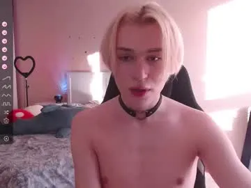 IORio2 – webcam model profile photo Image 19