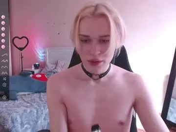 IORio2 – webcam model profile photo Image 5