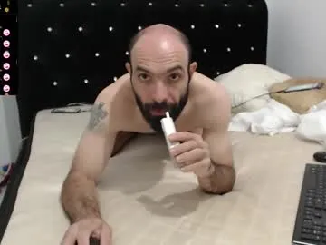 sigmasian – webcam model profile photo Image 15