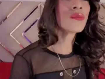 -VikkiL0vesCheese- – webcam model profile photo Image 17