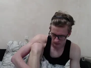 Girl-Pleasure – webcam model profile photo Image 3