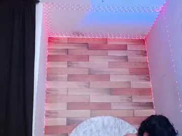 octavarium211 – webcam model profile photo Image 4