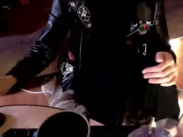 spicysluts – webcam model profile photo Image 16