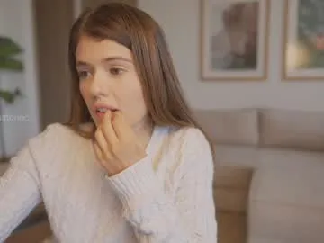 bambi_lu – webcam model profile photo Image 19