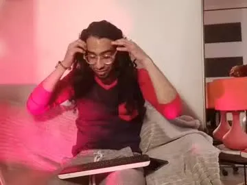 IORio2 – webcam model profile photo Image 12