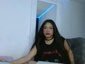 lucretiaburnaugh – webcam model profile photo Image 2