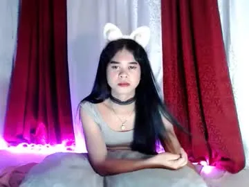 millemimi – webcam model profile photo Image 3